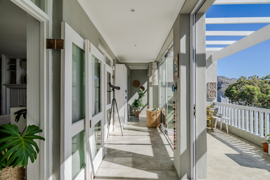 4 Bedroom Property for Sale in Simons Kloof Western Cape